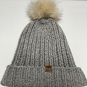 Roots toque